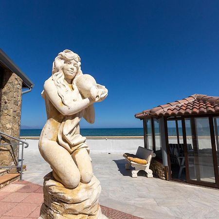 Casa Vacanza Barbera - In Riva Al Mare Villa Trappeto  Exterior photo